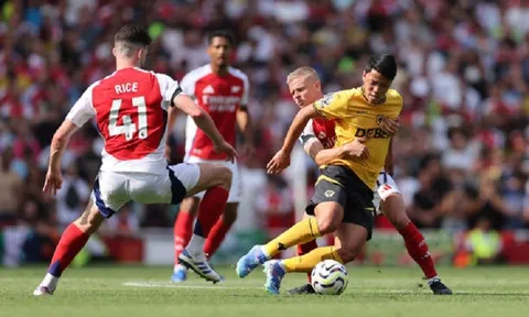 Vòng 1 Premier League 2024-2025: Arsenal và Liverpool cùng thắng ở trận mở màn