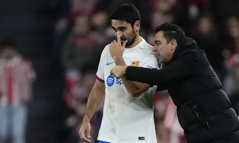 Tiền vệ Ilkay Gundogan giã từ sự nghiệp thi đấu quốc tế, muốn trở lại Man City