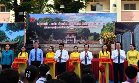 Triển lãm “Văn Miếu - Quốc Tử Giám - Ươm mầm khát vọng hiền tài” tại thành phố Hồ Chí Minh