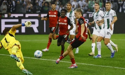 Vòng 1 Bundesliga: Leverkusen giành 3 điểm kịch tính trên sân khách