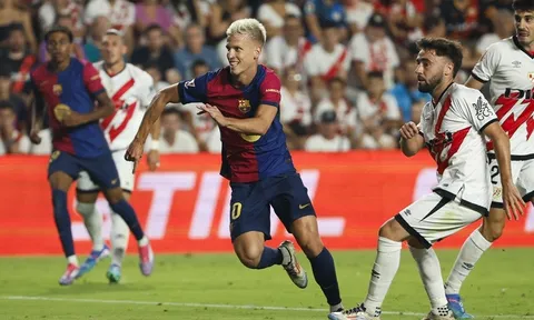 Vòng 3 La Liga 2024-2025: Dani Olmo tỏa sáng giúp Barcelona giữ mạch toàn thắng