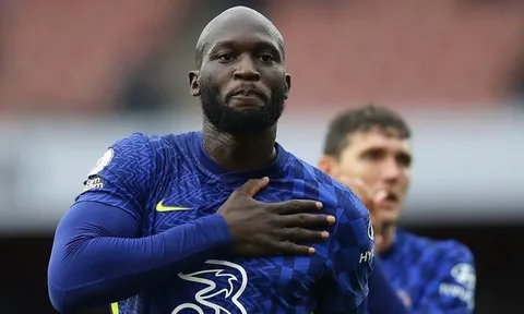 Lukaku phá kỷ lục tổng giá chuyển nhượng cao nhất mọi thời đại
