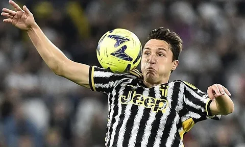 Liverpool đạt thỏa thuận mua Federico Chiesa từ Juventus