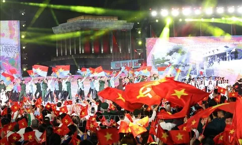 Tổng Bí thư, Chủ tịch nước Tô Lâm dự chương trình chính luận nghệ thuật đặc biệt “Lời Người để lại”