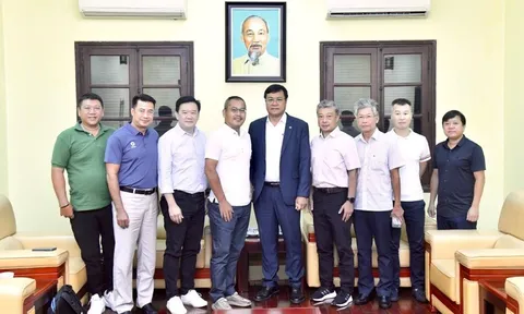 Cục trưởng Cục TDTT Đặng Hà Việt làm việc với Chủ tịch Hiệp hội Pickleball châu Á