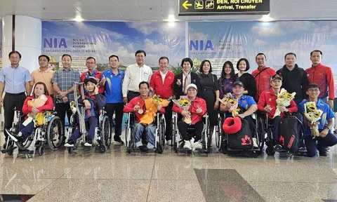 Đoàn Thể thao người khuyết tật Việt Nam về nước sau Paralympic 2024