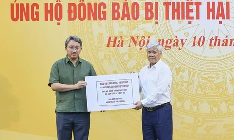 Phát động ủng hộ đồng bào khắc phục hậu quả bão số 3