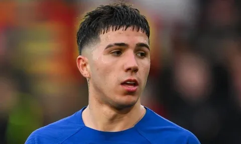Tiền vệ Enzo Fernandez nhận án phạt khi trở lại hội quân cùng Chelsea