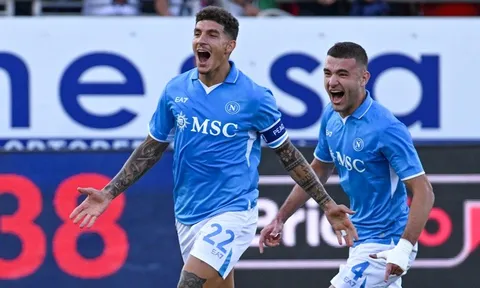 Vòng 4 Serie A 2024-2025: Napoli vươn lên ngôi đầu, Inter Milan suýt thua Monza