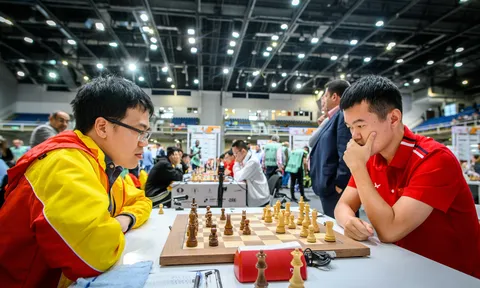 Giải cờ Vua Olympiad 2024: Lê Quang Liêm thắng Đinh Lập Nhân giúp tuyển Việt Nam vươn lên hạng nhì