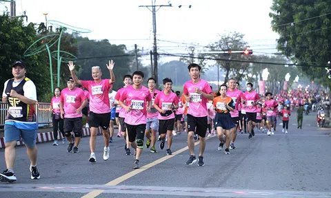 Giải Marathon Đất Sen hồng góp phần quảng bá du lịch tỉnh Đồng Tháp