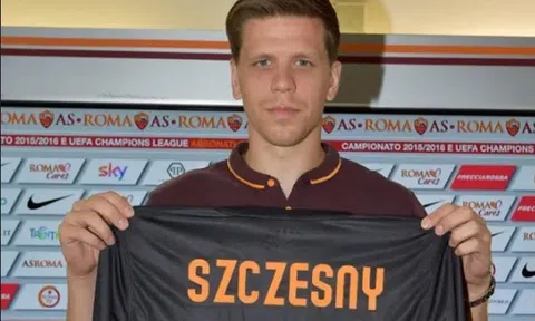 Szczesny chốt số áo tại Barca