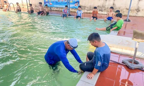 Kon Tum phát triển phong trào bơi lội trong thanh thiếu nhi