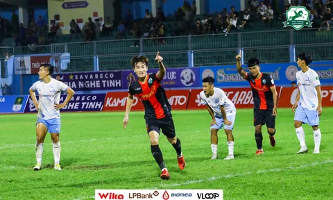 Vòng 1 giải hạng Nhất Quốc gia 2024-2025: Hoàng Đức tỏa sáng giúp Phù Đổng Ninh Bình thắng trận