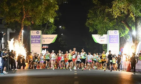 Giải chạy Standard Chartered Marathon Di sản Hà Nội 2024: Kiptoo và Ngọc Hoa vô địch cự ly 42,195km