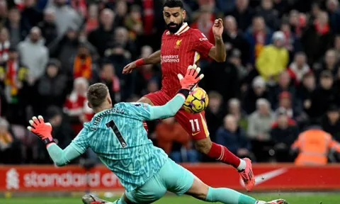 Liverpool tái chiếm ngôi đầu, Arsenal và Man City thua sốc