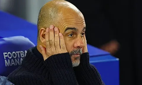 Huấn luyện viên Pep Guardiola và Erling Haaland cùng lập kỷ lục trong ngày buồn của Man City