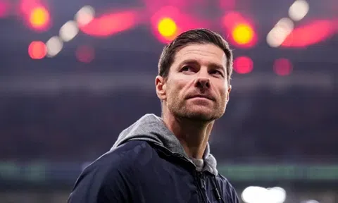 Huấn luyện viên Xabi Alonso "trên đường đến" Man City