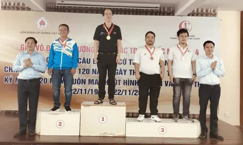 Giải cờ Tướng xuất sắc quốc gia 2024: Nguyễn Thành Bảo và Kiều Bích Thủy giành huy chương vàng nội dung tiêu chuẩn