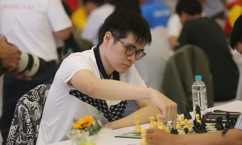 Lê Tuấn Minh vô địch giải cờ Vua KPNest