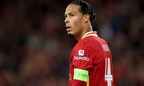 Đội trưởng Virgil van Dijk của Liverpool thoát án phạt