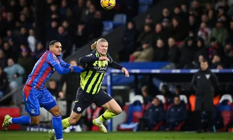 Man City nhọc nhằn giành điểm trên sân của Crystal Palace