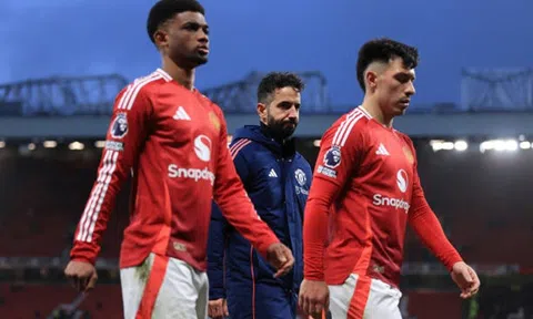 Man United chạm cột mốc buồn, huấn luyện viên Ruben Amorim thừa nhận còn đối diện nhiều khó khăn