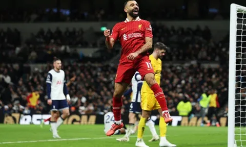Mohamed Salah thiết lập loạt kỷ lục sau trận thắng đậm của Liverpool