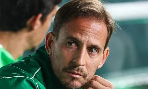 Sporting Lisbon khủng hoảng sau khi chia tay huấn luyện viên Ruben Amorim