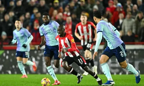 Vòng 19 Premier League 2024-2025: Arsenal trở lại tốp 2 sau trận thắng ngược Brentford