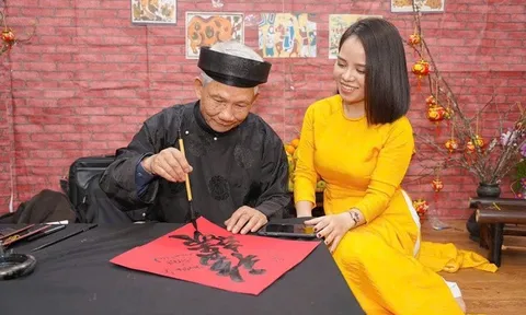 Giới thiệu 300 hình ảnh tại triển lãm "Đảng ta thật là vĩ đại" và "Hội Xuân Ất Tỵ 2025"