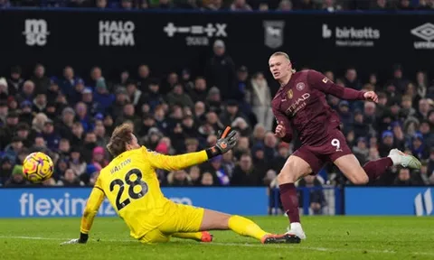 Vòng 22 Premier League: Man City thắng hủy diệt, Man United thua sốc