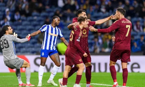 Đội bóng của Mourinho thắng đậm, AS Roma bị cầm hòa