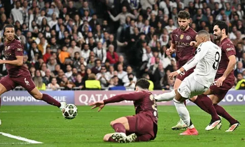 Champions League 2024-2025: Mbappe tỏa sáng, Real Madrid loại Man City