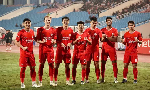 Đá bù vòng 11 V.League 2024-2025: Thể Công Viettel vô địch lượt đi