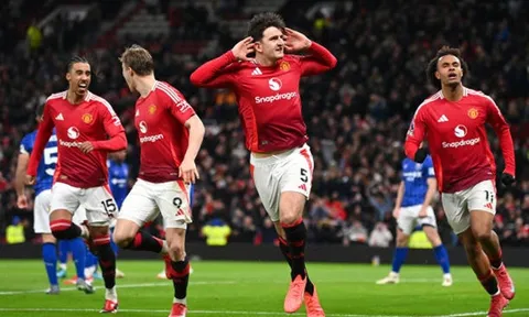 Vòng 27 Premier League: Man City và Man United cùng thắng đối thủ