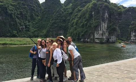 Công bố Chương trình kích cầu du lịch năm 2025: "Việt Nam - Đi để yêu"
