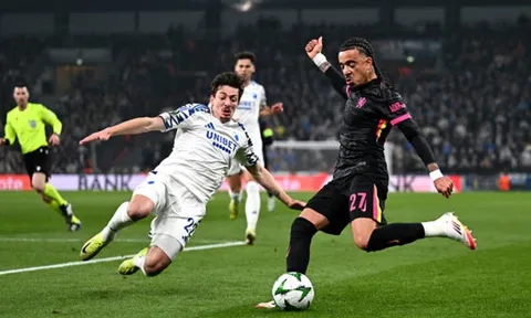 Lượt đi vòng 1/8 Conference League: Sao trẻ 17 tuổi đi vào lịch sử trong trận thắng của Chelsea