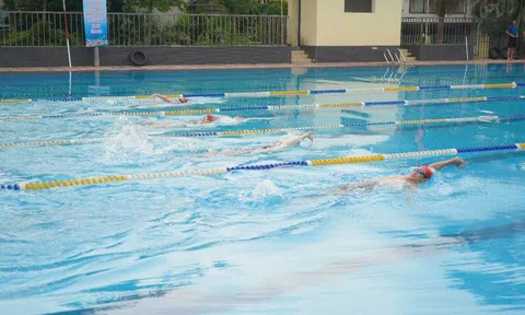 Hà Nội: Gần 2.000 người dự phát động toàn dân tập bơi, phòng, chống đuối nước