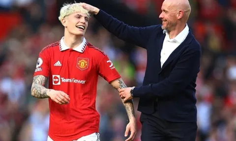Huấn luyện viên Ten Hag muốn Bayer Leverkusen chiêu mộ cả Antony và Garnacho
