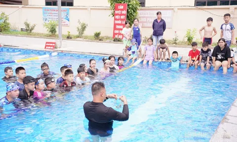 Thành phố Lạng Sơn phát động toàn dân tập luyện môn Bơi phòng, chống đuối nước năm 2025