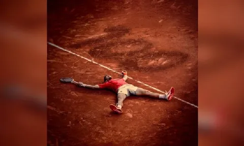 Chiến thắng thứ 100 tại Roland Garros cho Djokovic 