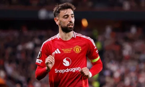 Bruno Fernandes thẳng thừng từ chối lời đề nghị khủng từ Al Hilal