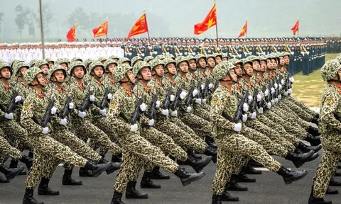 Khẩn trương hoàn thiện Kế hoạch tổ chức Lễ kỷ niệm, diễu binh, diễu hành kỷ niệm 80 Quốc khánh 2/9