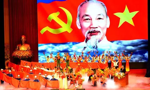 Tổ chức tốt công tác tuyên truyền cổ động kỷ niệm các ngày lễ lớn và sự kiện lịch sử quan trọng của đất nước