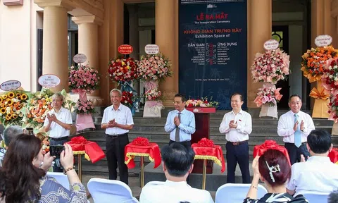 Ra mắt không gian trưng bày Mỹ thuật Ứng dụng và Mỹ thuật Dân gian