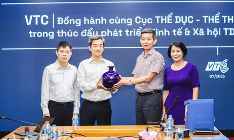 Phối hợp triển khai công tác chuyển đổi số sức khỏe thể chất toàn dân và nâng cao thể thao học đường
