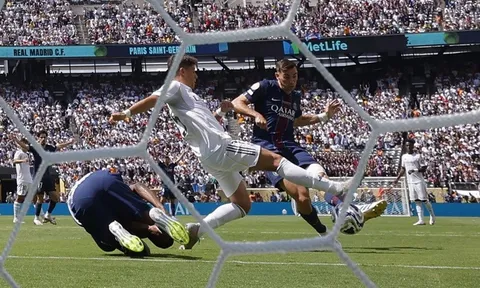 PSG nhấn chìm Real Madrid ở Bán kết FIFA Club World Cup 2025
