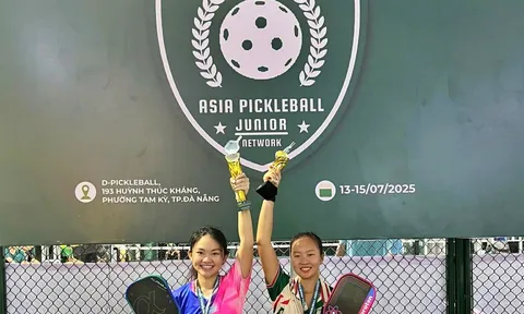 Giải Pickleball thiếu niên châu Á mở rộng 2025: Jolie Lam - Sophia Phương Anh vô địch đôi nữ U18