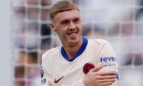 Chelsea công bố thưởng lớn, nhận lời đề nghị kỷ lục cho Cole Palmer